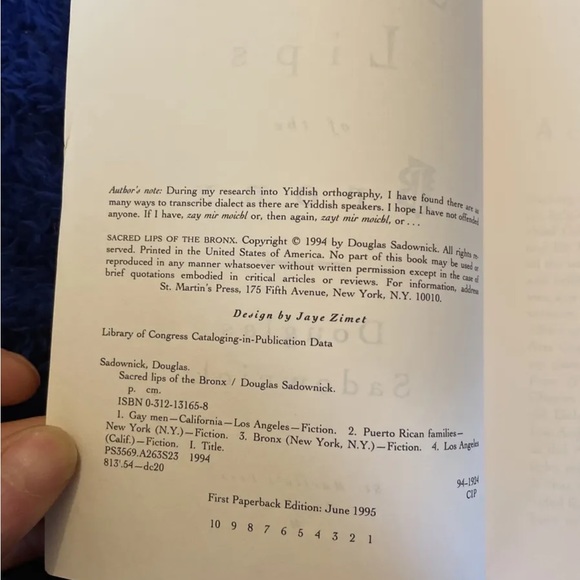 Book. Gay interest. Sacred lips of the Bronx. - Picture 4 of 7
